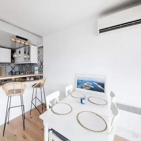 Apartment De La Jetty - *